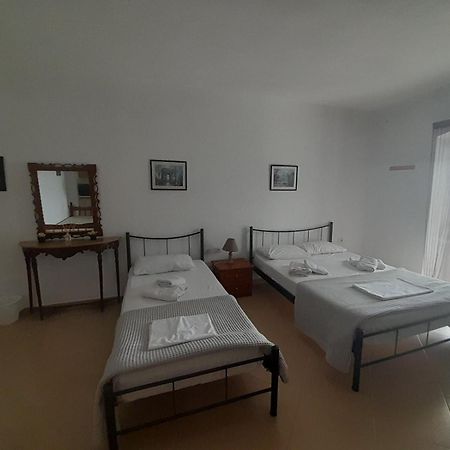 Sofia'S Rooms Химара Экстерьер фото