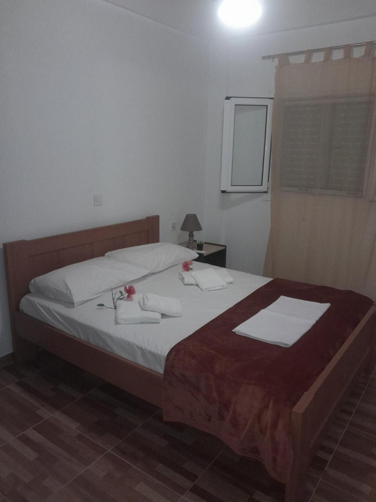 Sofia'S Rooms Химара Экстерьер фото