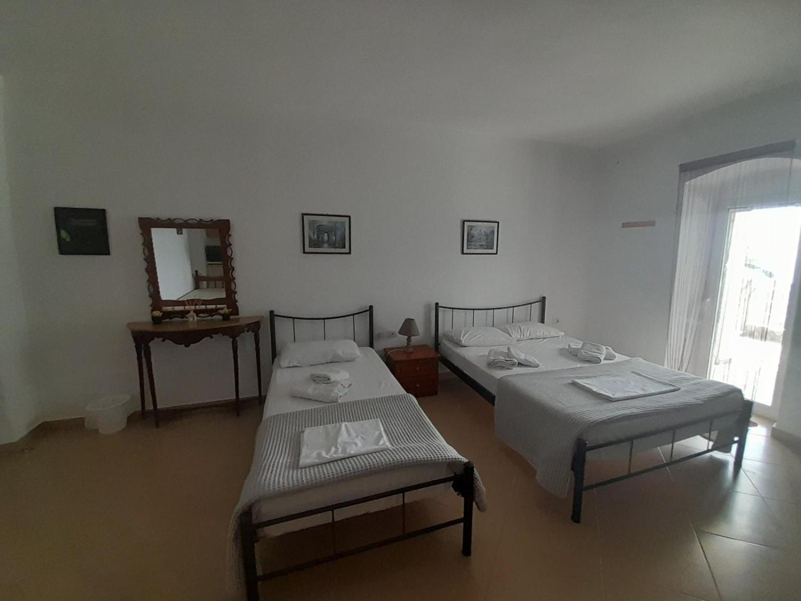 Sofia'S Rooms Химара Экстерьер фото