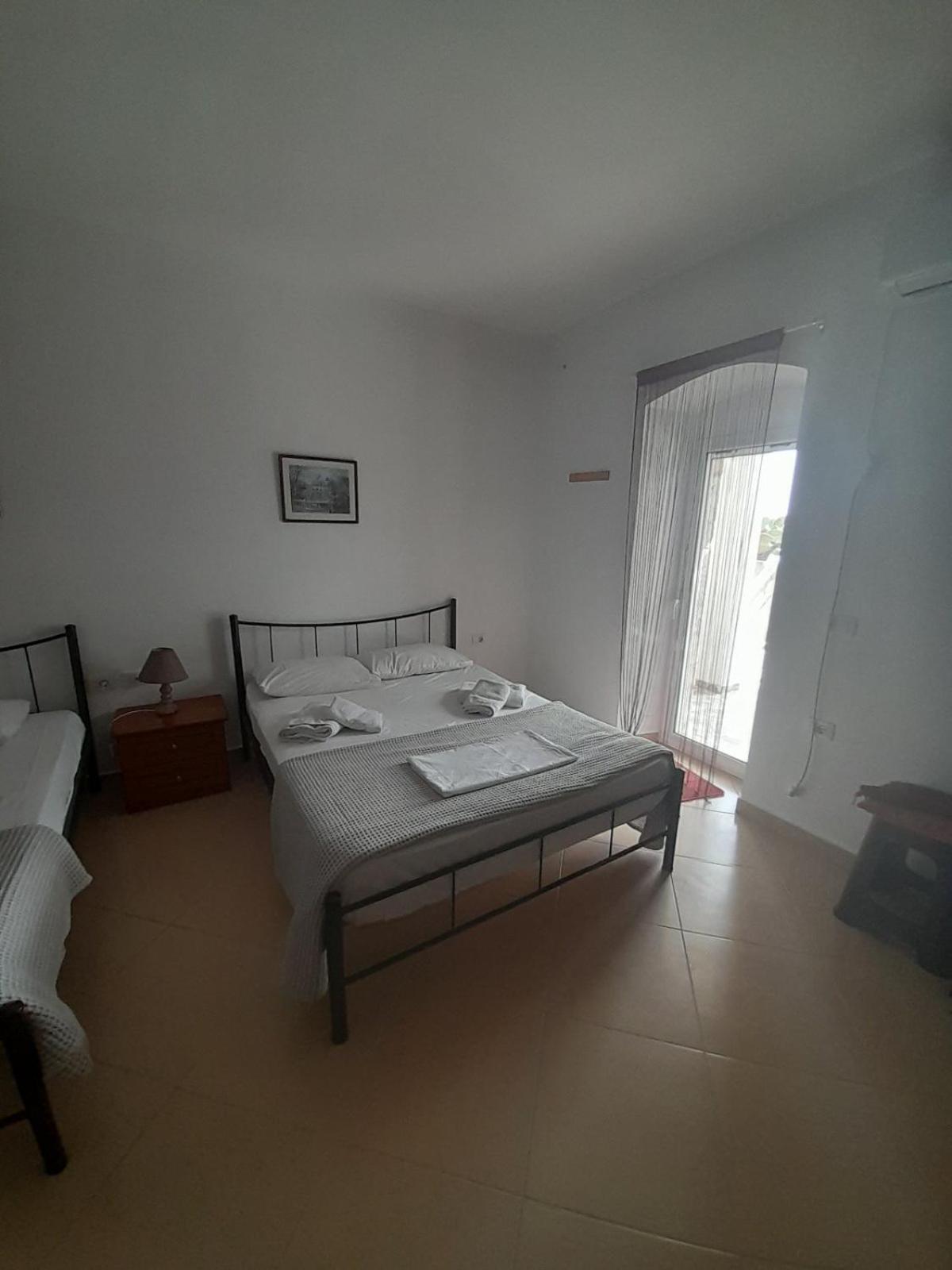 Sofia'S Rooms Химара Экстерьер фото